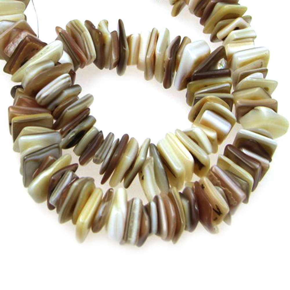 SEASHELL Chip Beads Strand 8-15 mm ~ 90 cm 