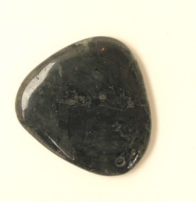 Висулка естествен камък 30-50 мм
