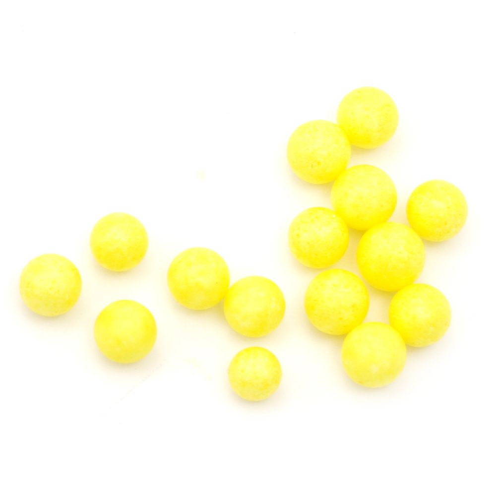Стиропорени топчета за декорация цвят жълт 7-9 мм ~7 грама ~1900 броя