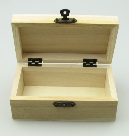Cutie lemn 125x70x50 mm inchizator inchis