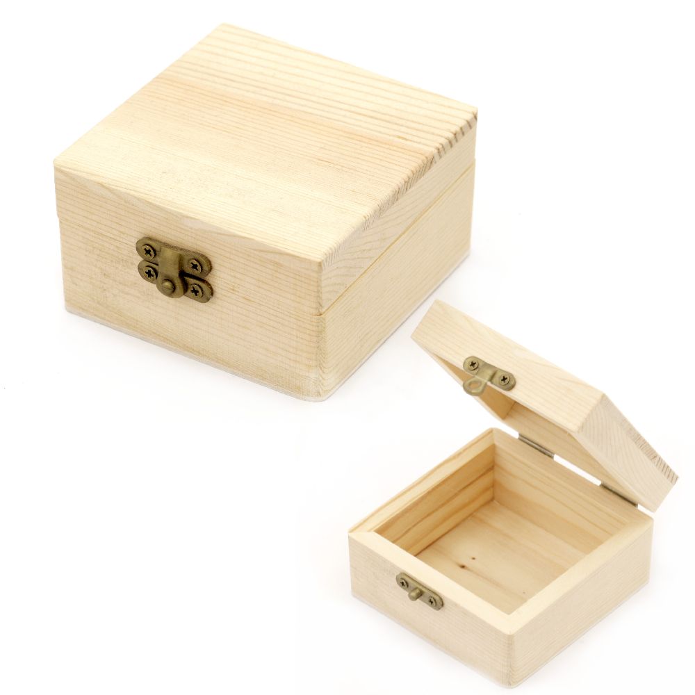 Square Unfinished Wooden Box with metal clasp,  80x80x45 mm 