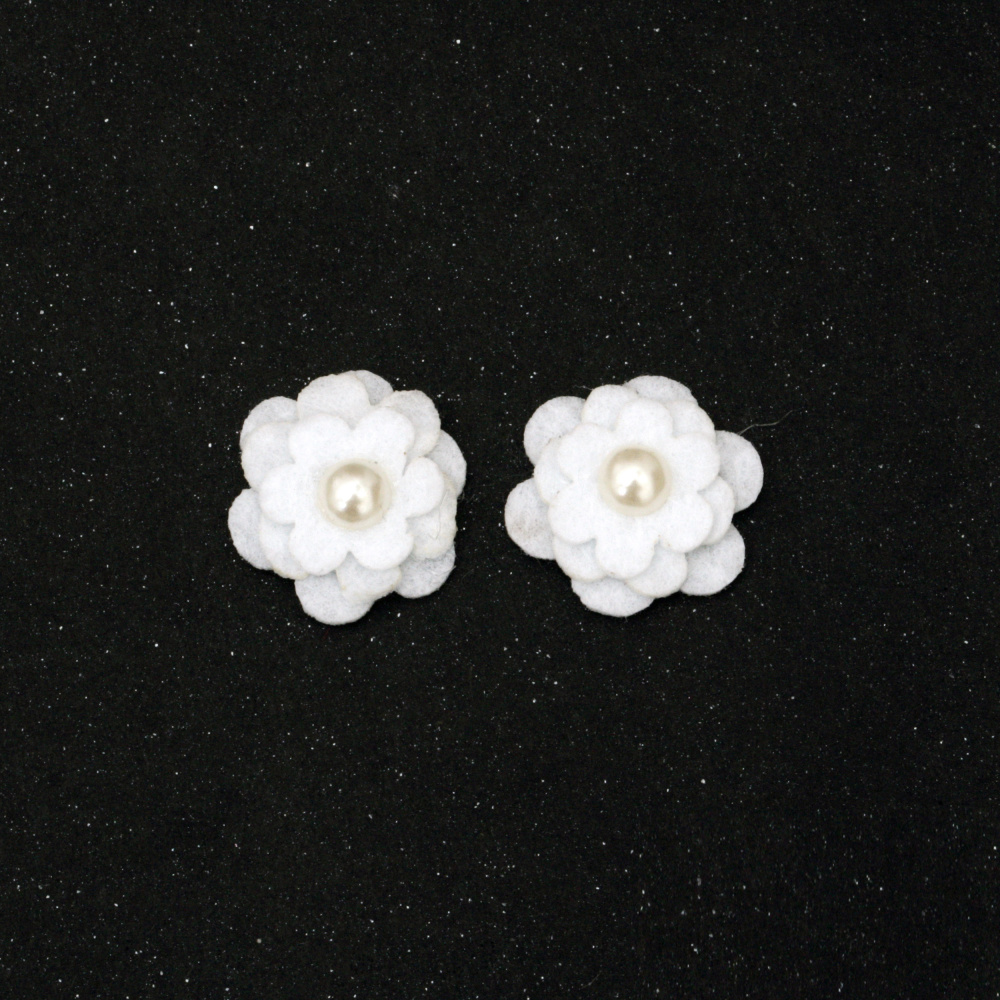 Delicate white felt flower for wedding decoration 20x20 mm with white pearl - 10 pieces