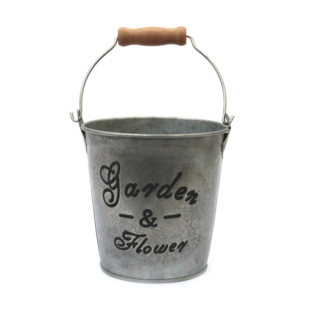 Decorative Metal Bucket with ‘Garden & Flower’ Word Design 105x100 mm