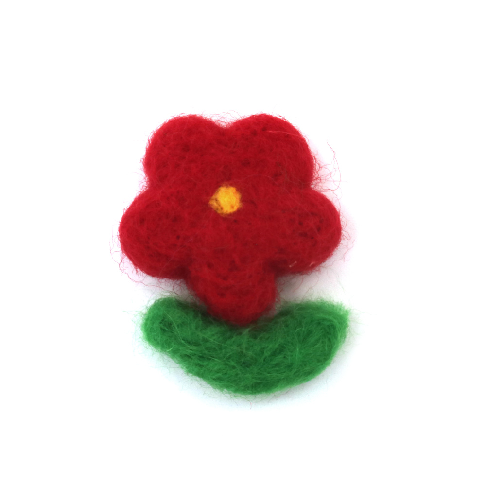 Încântătoare floare din lână handmade 35x50 mm – Perfectă pentru decorațiuni naturale, cadouri și proiecte textile creative (DIY)