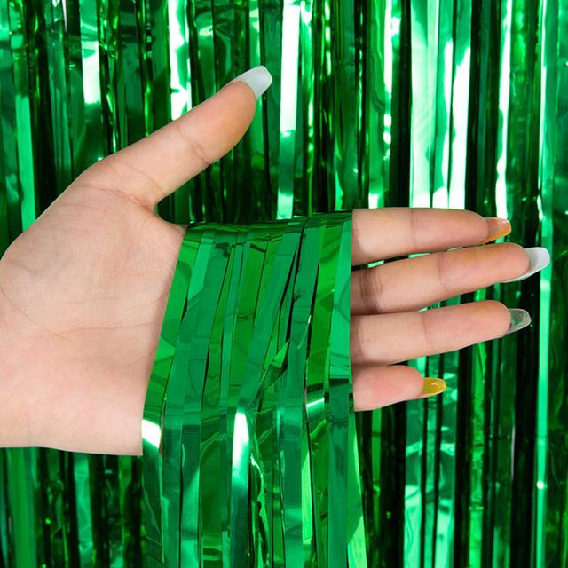 Party curtain made of fringes, 100x200 cm, green color