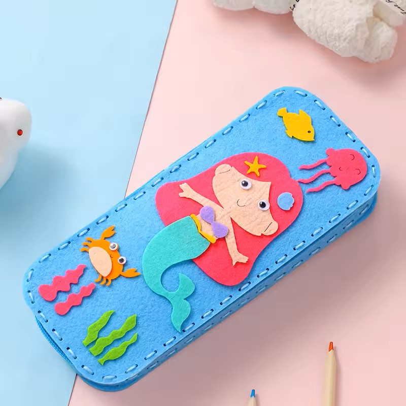 Enchanting DIY Felt Pencil Case – Blue with Mermaid Design for Creative Fun