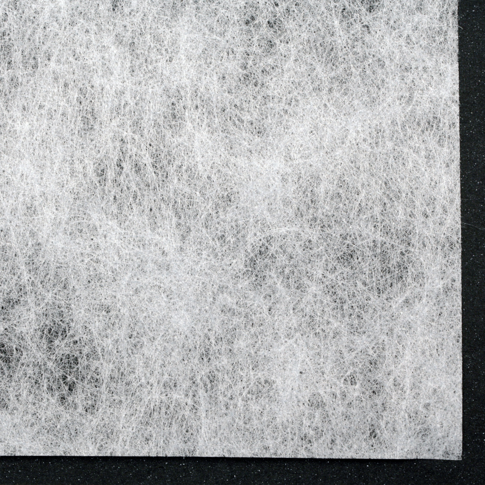 Текстилна хартия за опаковане физелин 60x60 см цвят бяла