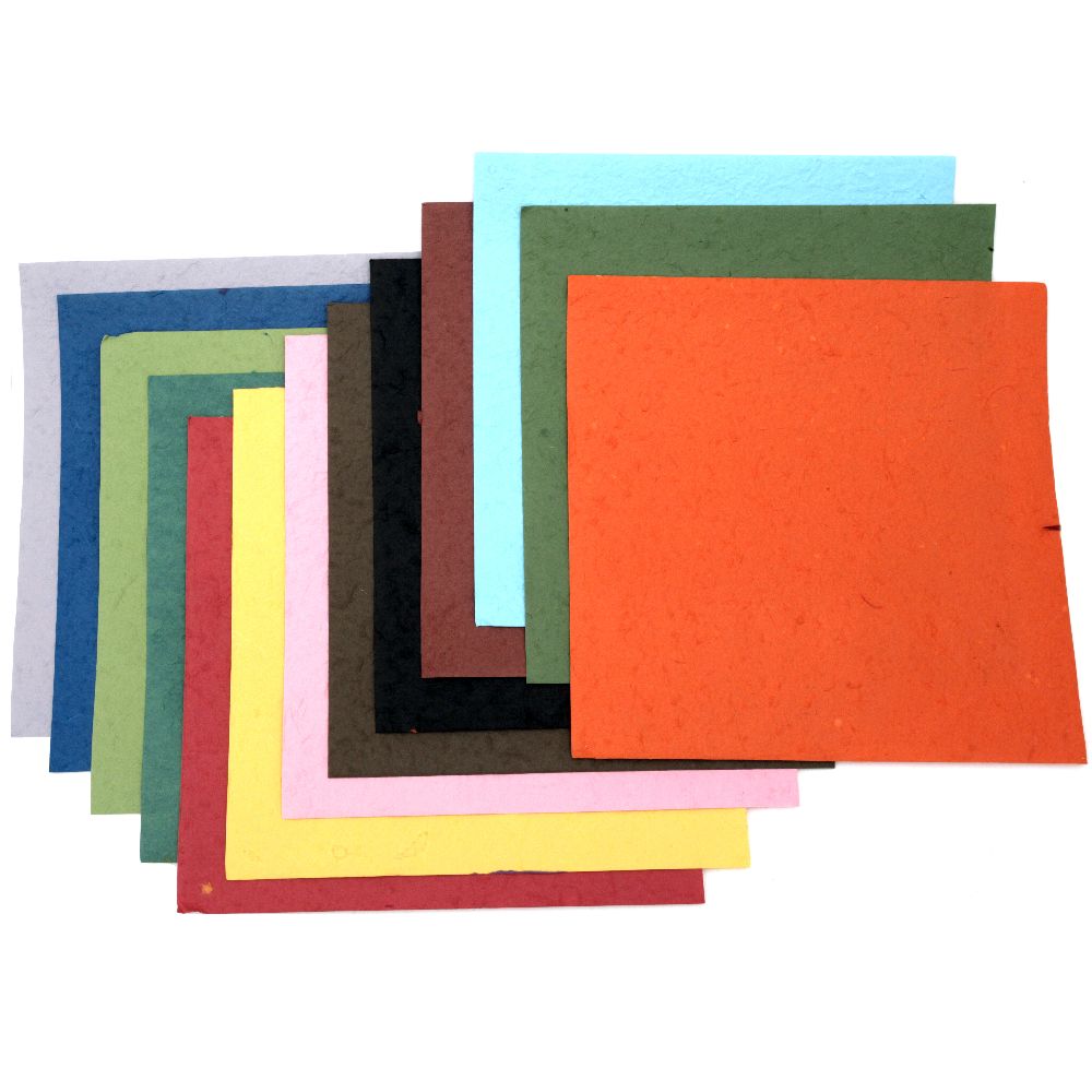 Ръчна хартия 29 x 30 см АСОРТЕ цветове -1 лист