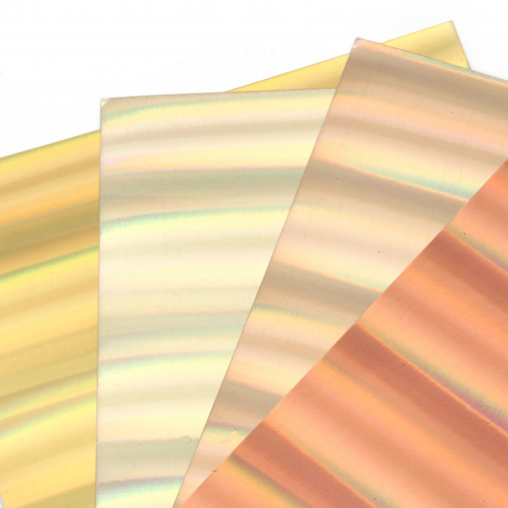 Χαρτόνι 250 g / m2 ιριδίζον A4 (297x210 mm) winning metallics 4 χρώματα -32 φύλλα