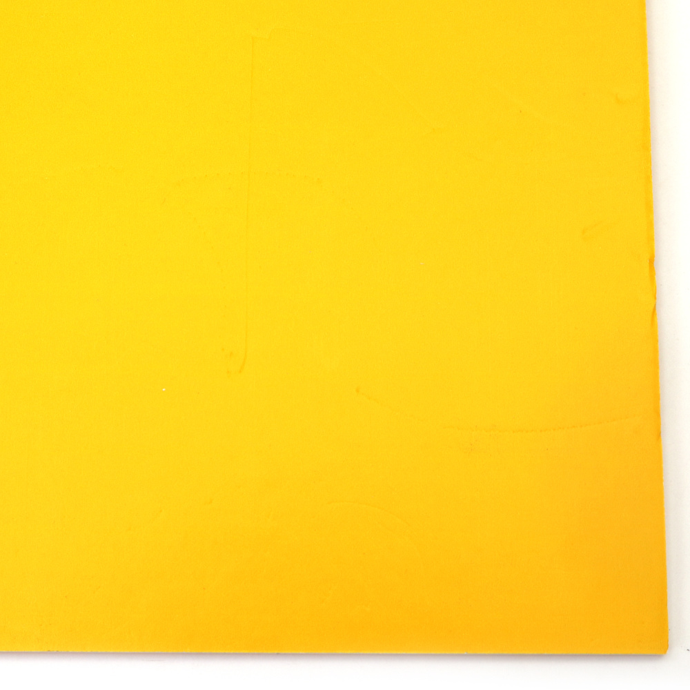 Carton spumat A4 (21x 29,7 cm) 5 mm galben - 1 coală