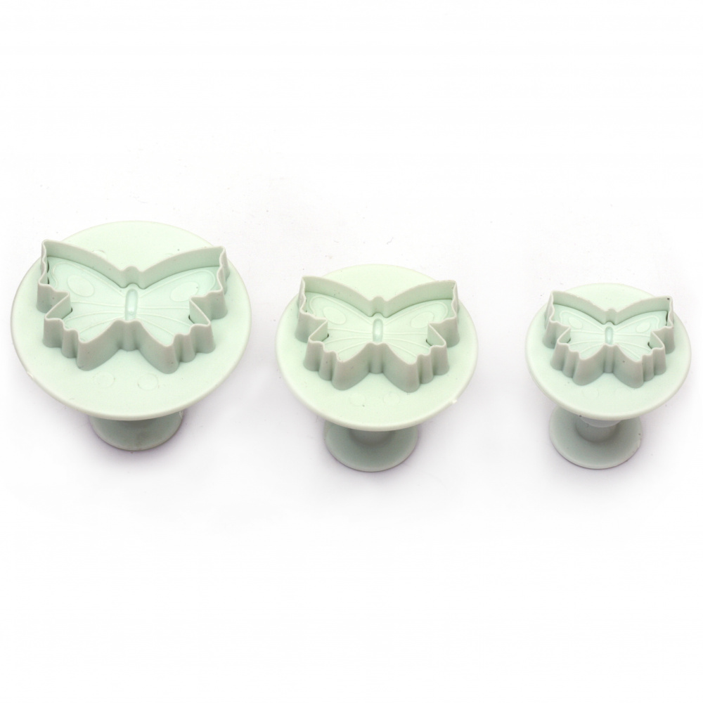 Set of shapes, cutters 45x30 mm 38x25 mm 30x20 mm with piston 40 mm butterfly -3 pieces