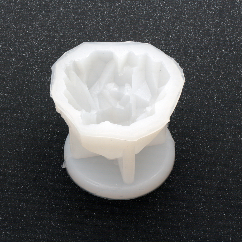 Silicone mold /shape/ 71x85 mm mountain
