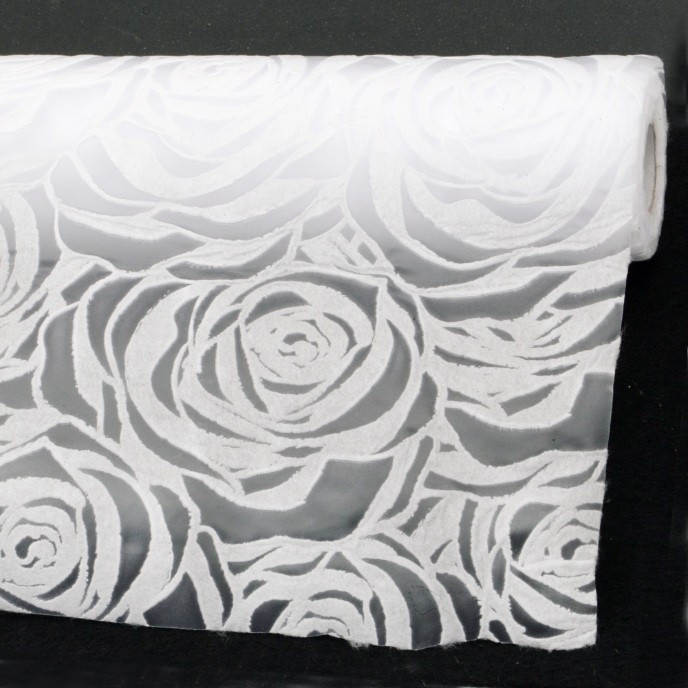 Textile paper embossed roses 53x450 cm color white