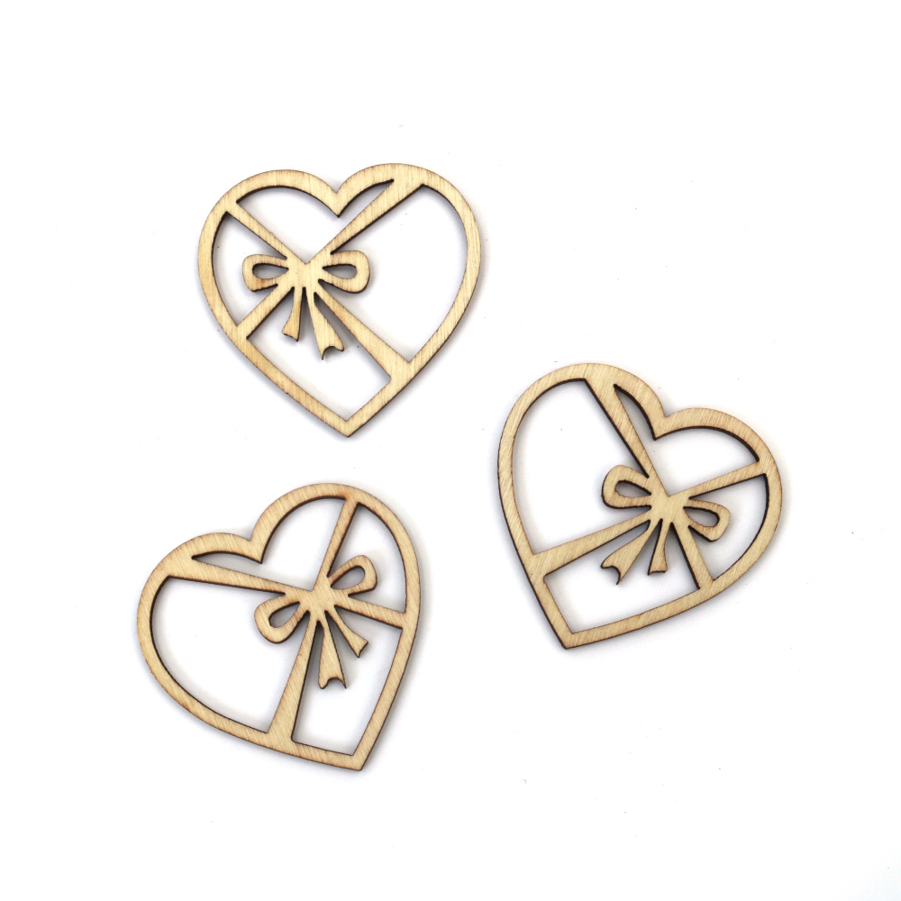 Decupaje delicate din lemn în formă de inimă cu fundiță – finisaj natural – 45x45x3 mm, set de 8 – ideale pentru proiecte DIY, hobby & decorațiuni de nuntă