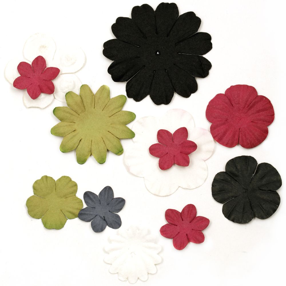 Цветя от хартия релефни от 25 мм до 60 мм бели, зелени, червени и черни-3 грама приблизително 25 броя
