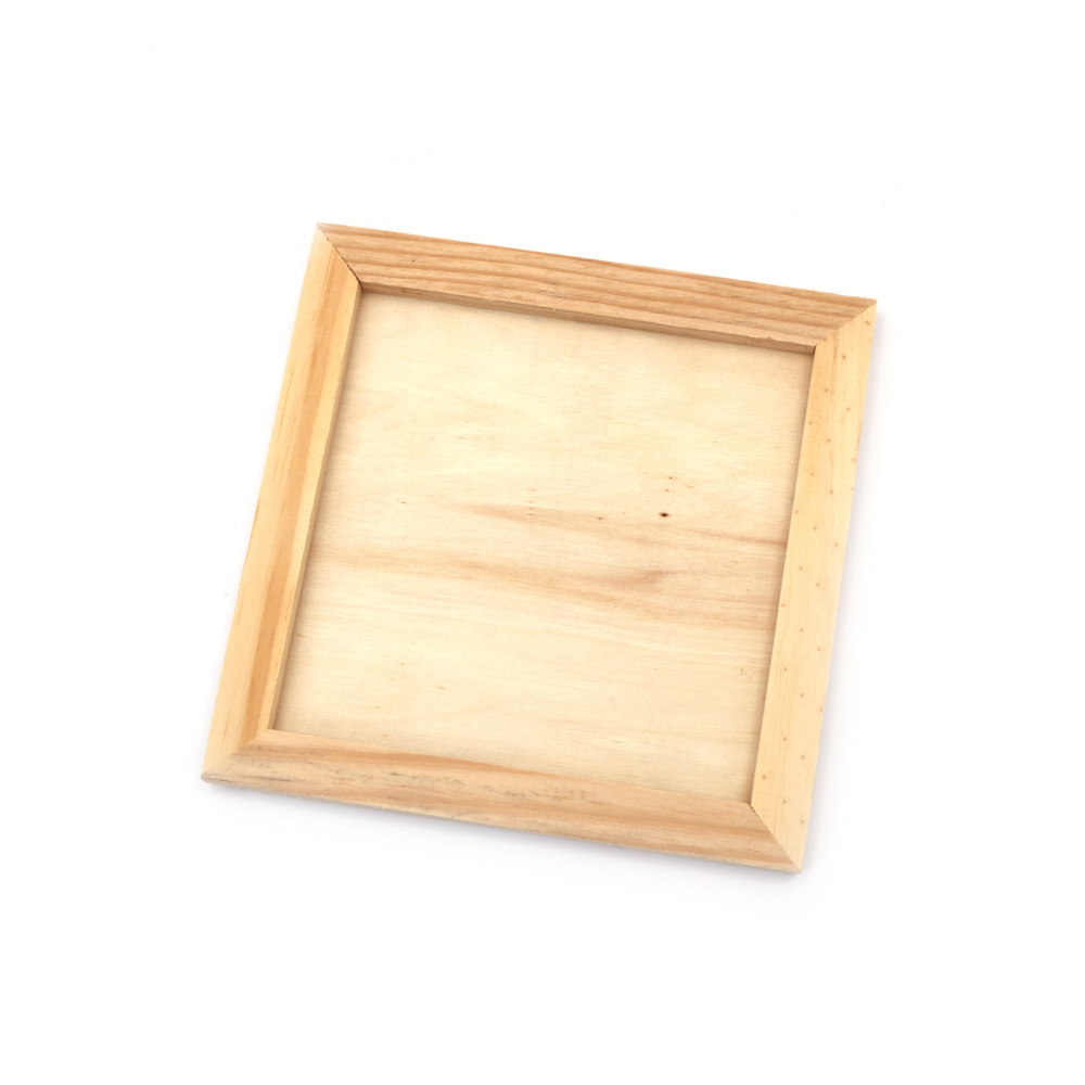 Рамка дървена 150x150x18 мм