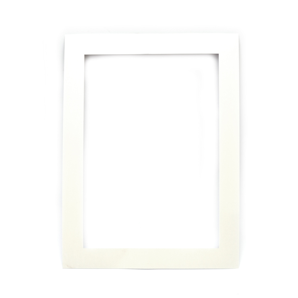 Single cardboard frame, 700 g/m2 for A4 paper with an external size of 26.4x35 cm, color white