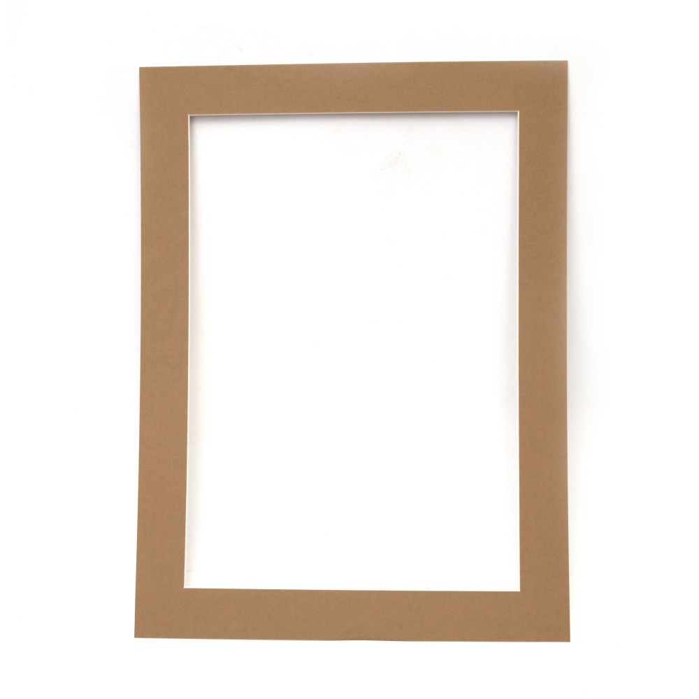 Single cardboard frame, 700 g/m2 for A4 paper with an external size of 26.4x35 cm, color brown
