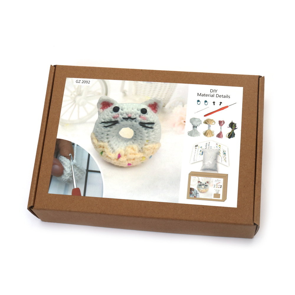 Kit de croșetat Creative AMIGURUMI 60x45x50 mm - gogoașă tip pisoi GZ2092