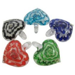 Pandativ din sticla forma Inima de Murano 38x46 mm gaură 8 mm realizată manual MIX