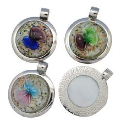 Handmade Metal Round Pendant with Murano Glass, Various Colors, 55.5x45x13 mm, Hole: 7mm