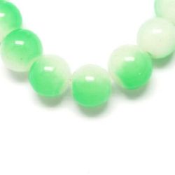 Наниз мъниста стъкло топче 6 мм със спрей двуцветно бяло-зелено ~80 см ~140 броя