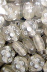Perlă forma  flori transparentă de 8mm cu alb -50 grame