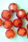 Мънисто с бяла основа топче футбол 10 мм дупка 2 мм червено -50 грама ± 120 броя