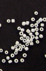 Margele de sticlă de 2 mm grosime alb -50 grame