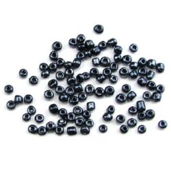 Glass Beads / 4 mm / Solid Pearl Graphite - 50 grams