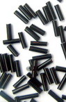 Margele  de sticlă cu  de 7 mm  forma betisoare grosime negru -50 grame