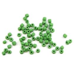 Γυάλινες χάντρες seed 4 mm ματ, σκούρο πράσινο -50 γραμμάρια