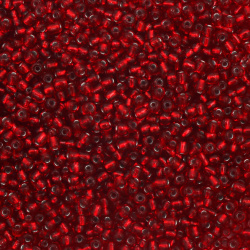 Γυάλινες χάντρες   seed 4 mm ασημένιο με βασή σκούρο κόκκινο -50 γραμμάρια