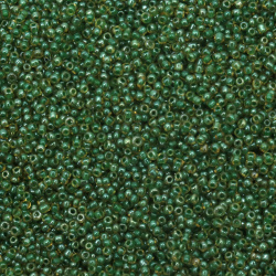 Γυάλινες χάντρες seed 2 mm διαφανείς με βασή λαμπερό πράσινο -50 γραμμάρια