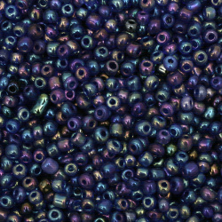 Γυάλινες χάντρες seed 4 mm διαφανές rainbow σκούρο μπλε -50 γραμμάρια
