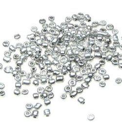 Shiny Small Glass Painted Beads, Silver, 2 mm, 50 grams