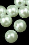 Мънисто перла топче 10 мм дупка 2 мм бяло -50 грама ~86 броя