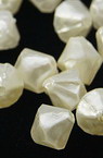 Pearl 5.5x5.5 mm double pyramid white -50 grams