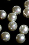 Pearl round beads, 6mm, hole size 1.5mm, cream color - 20 grams, approximately 192 pieces.