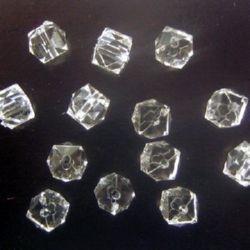 Margele forma Pietre de cristal 7,5x7,5 mm gaură 1 mm alb -50 grame ~ 180 bucăți