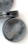 Στρόγγυλη πλακέ χάντρα απομίμηση μετάλλου 25x6 mm γκρι -50 γραμμάρια
