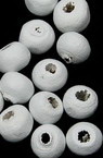 Ξύλινη χάντρα στρογγυλή   5x4 mm τρύπα 1 mm λευκό χρώμα -20 γραμμάρια