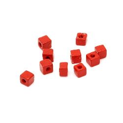 Margele cub  lemn 5x5 mm gaură 1 mm roșu -20 grame ± 210 bucăți