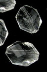 Χάντρα πολύπλευρη τύπου κρύσταλλο 11x8x7 mm τρύπα 1 mm διάφανο -50 γραμμάρια ~ 130 τεμάχια