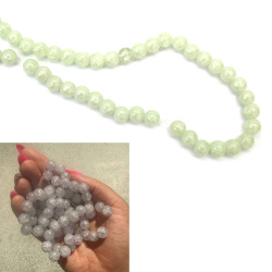 Magical Photochromic Crackle Glass Beads 10 mm – Light Green Turns Gray in Sunlight, Hole 1 mm, Strand ~85 pcs – Perfect for Creating Dynamic Jewelry that Changes Color with Light