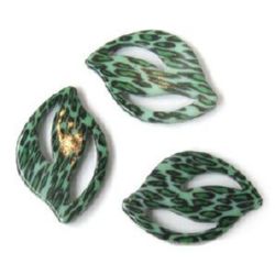 Stoc epuizat. Primeste notificare pe email cand produsul revine in stoc Margele pictate frunze st verde 48 mm 3 bucăți -12 grame