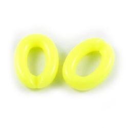 Inel cu lanț 18x13x3 mm plastic galben -20 grame ~ 47 bucăți