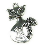 Sheeny metal pendant in the shape of a cat 25x15x2 mm hole 2 mm color old silver - 10 pieces
