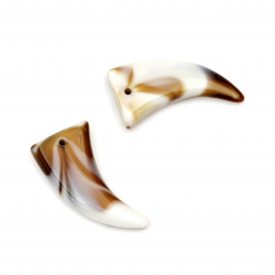 Pendant imitation horn/tooth 37x17x7 mm hole 1.5 mm - 20 grams ~ 9 pieces