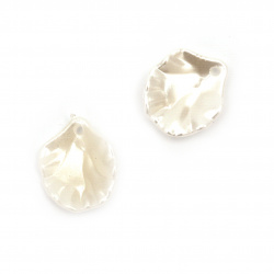 Acrylic Leaf Pendant with Pearl Coating, 15x17x4 mm, Hole: 1 mm, Creamy Wight -20 pieces